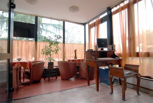 Hotel Vuk Üsküp Dış mekan fotoğraf